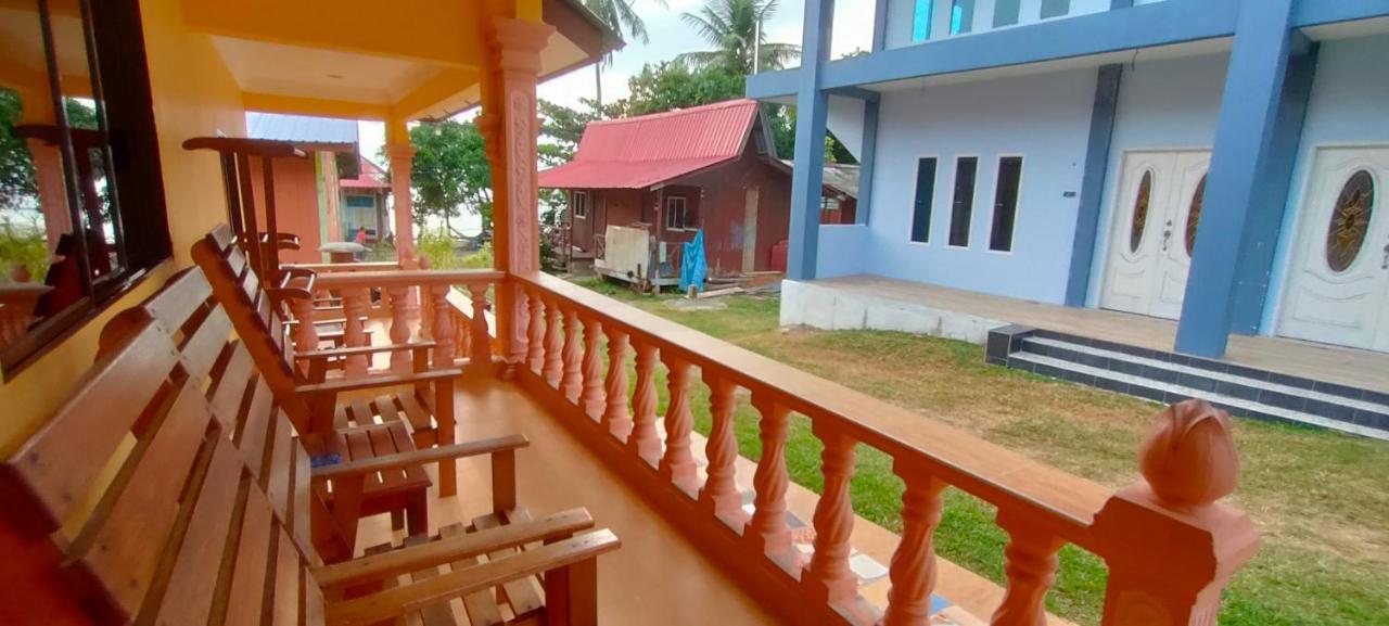 Restu Chalet Tioman Kampong Ayer Batang Экстерьер фото