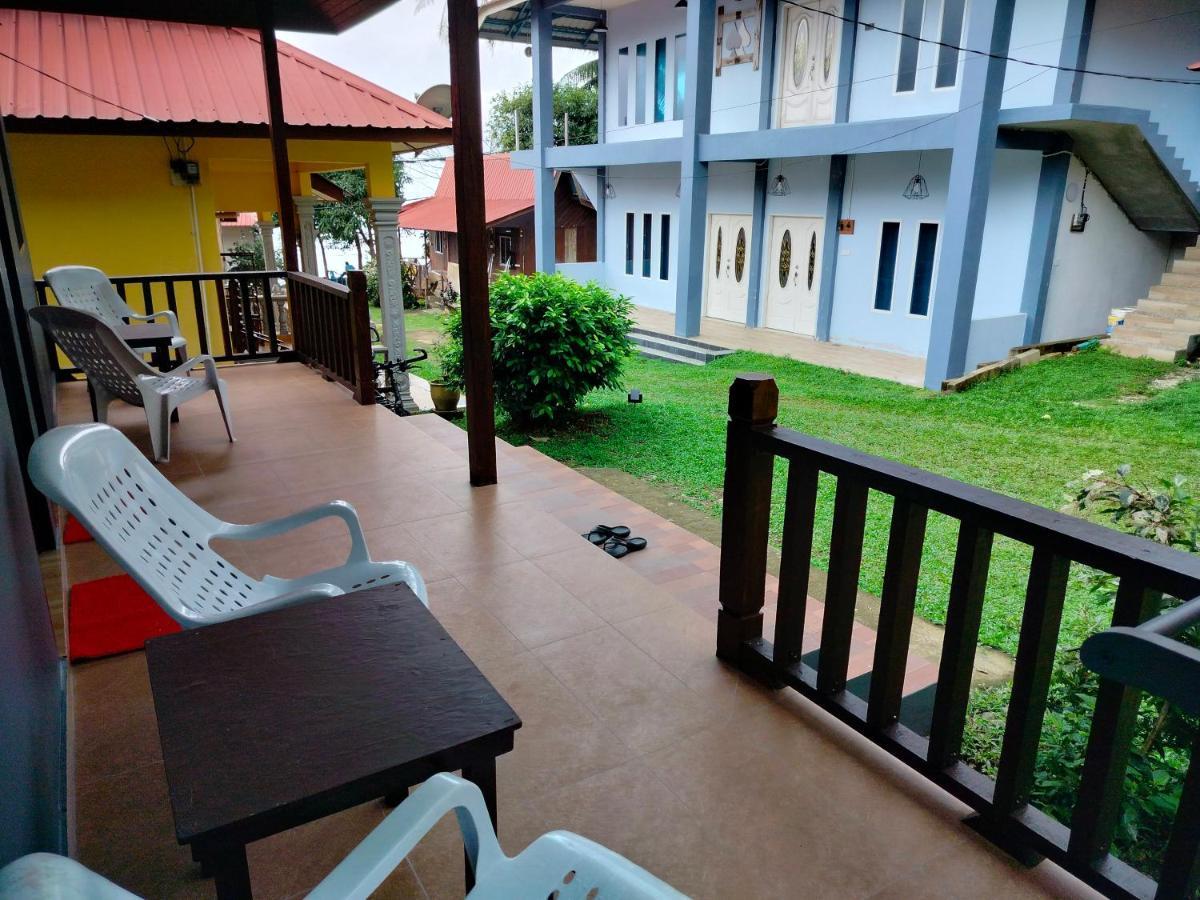 Restu Chalet Tioman Kampong Ayer Batang Экстерьер фото